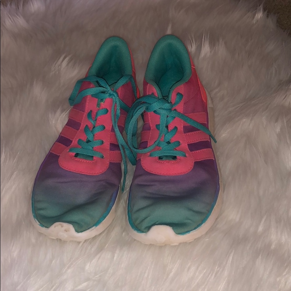 Girls Addis’s size 3.5 multi- colored tennis shoes